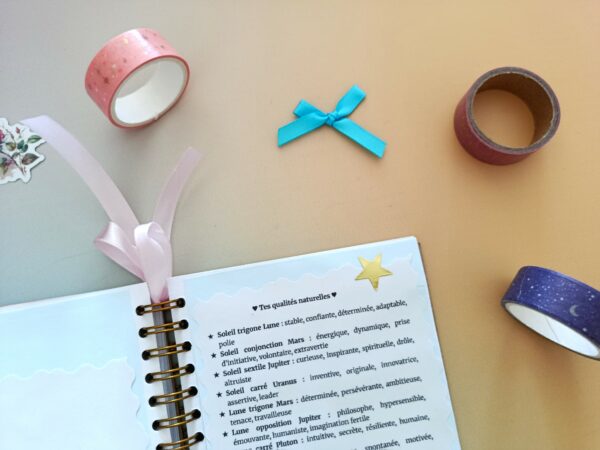 Astrologie métiers - Conseils personnalisés en petit carnet scrapbooking – Image 4